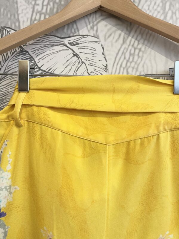 Short Camilla – Image 3