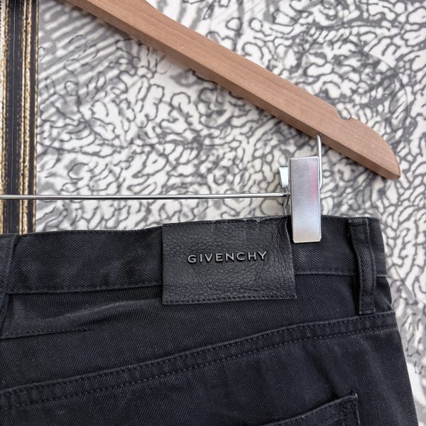 Jean Givenchy – Image 6