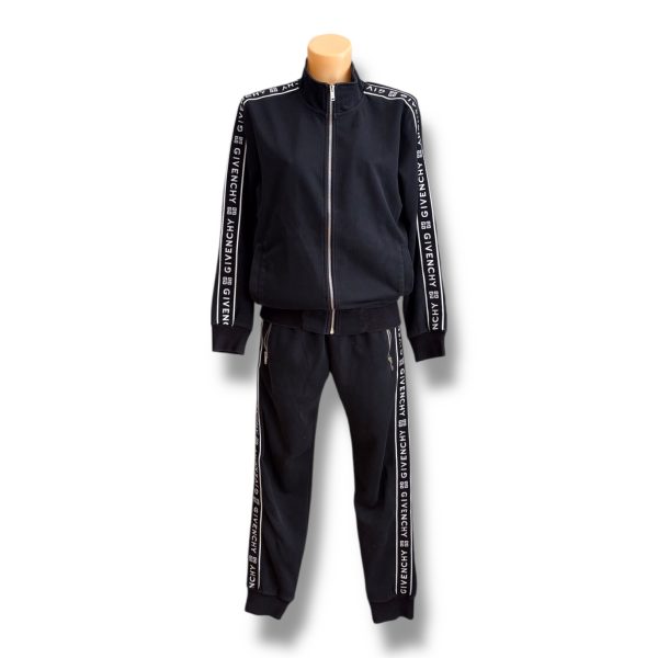 Ensemble Givenchy